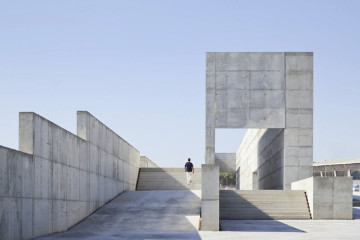 Venecia Park by Héctor Fernández Elorza and Manuel Fernández Ramírez