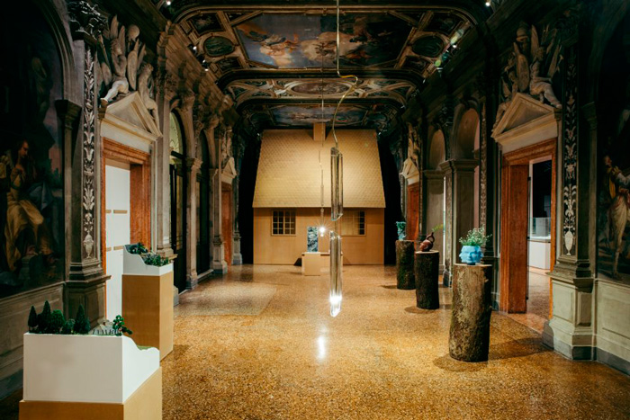 "Machines à penser", at Prada Foundation in Venice: exhibition view. Image courtesy of Prada Foundation